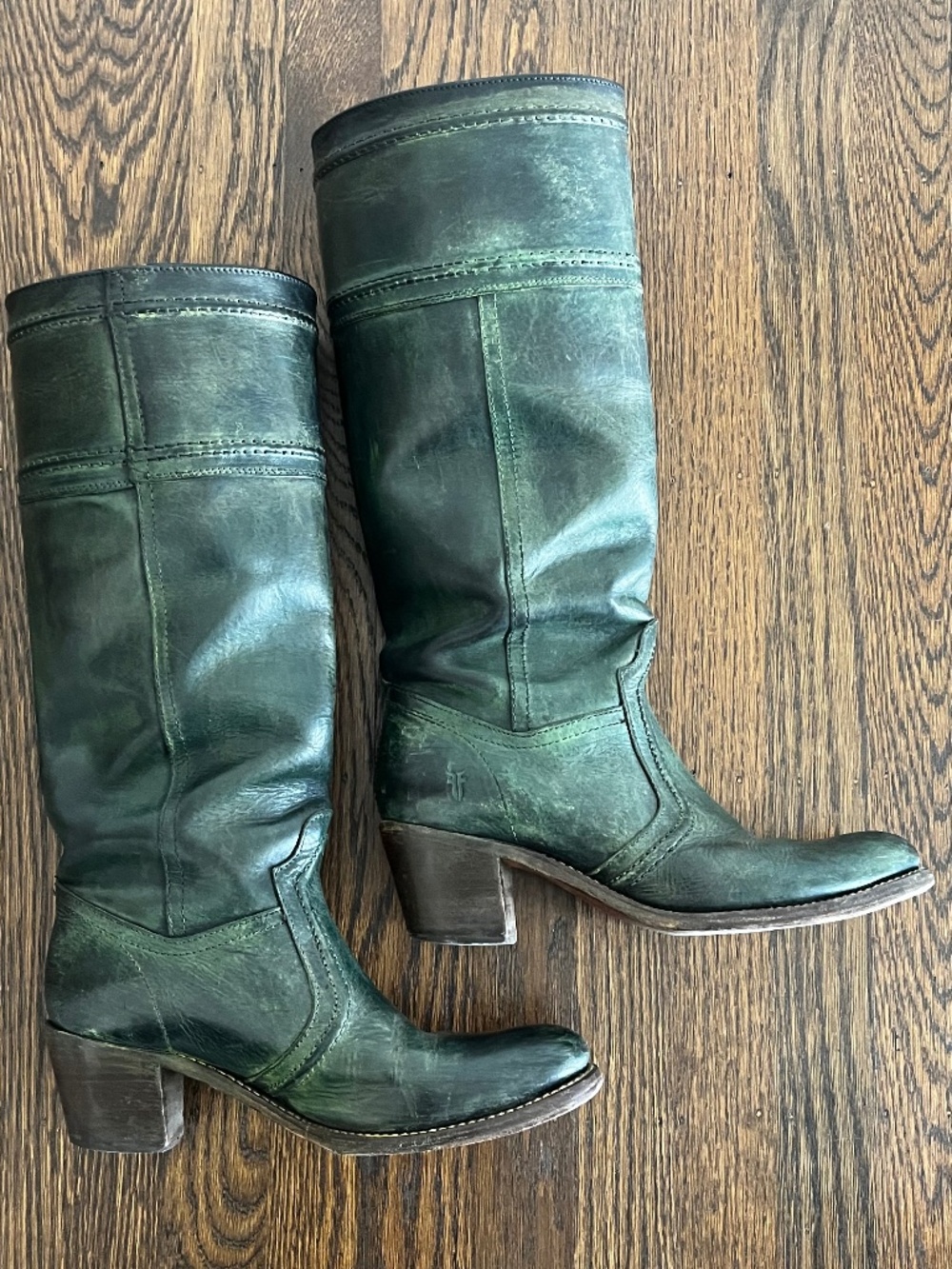 Vintage green Frye Jane 14L Boots - Picture 6 of 10